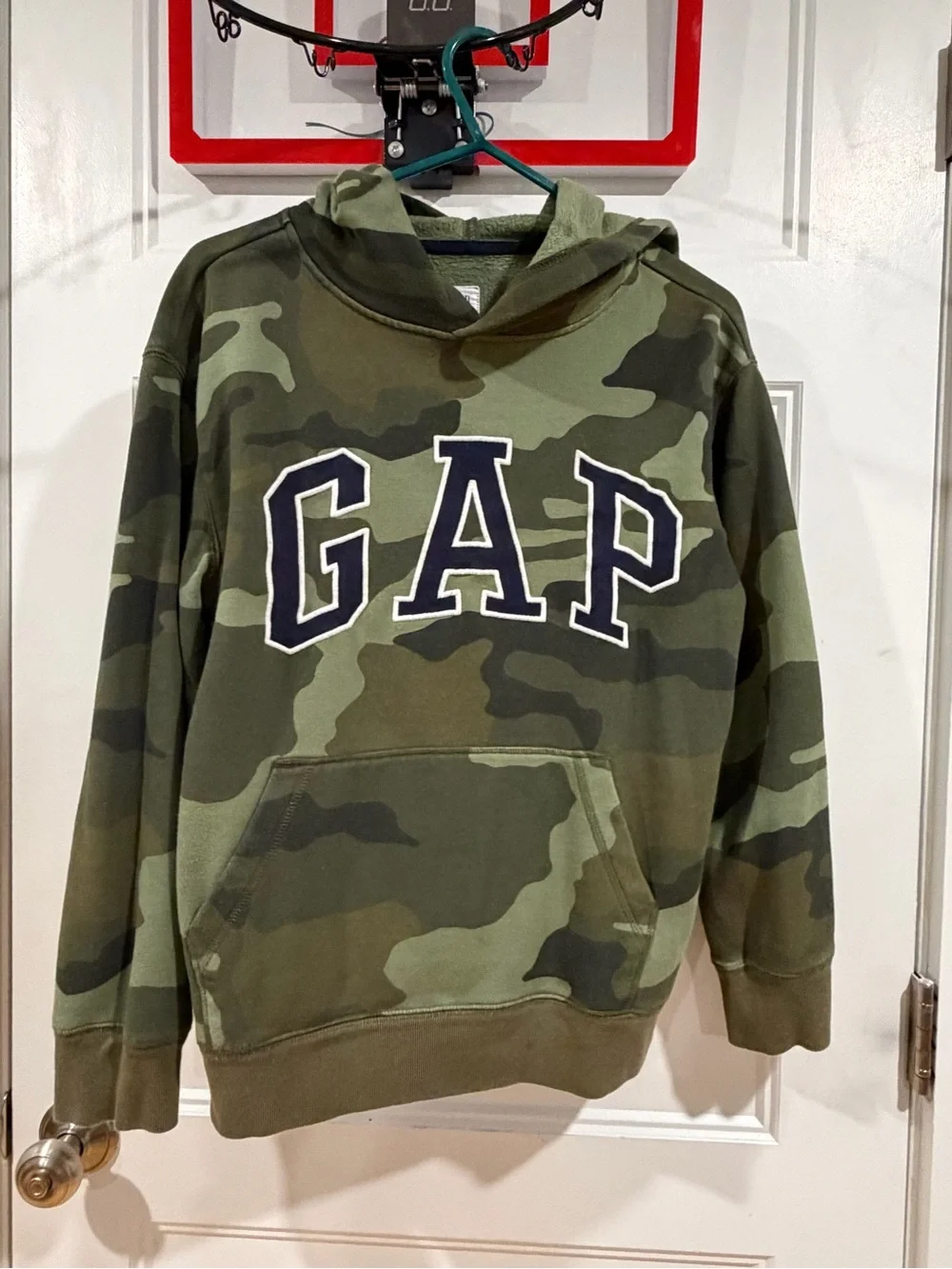 GAP Kids Boys Camo Hooded Sweatshirt Green Youth XL
